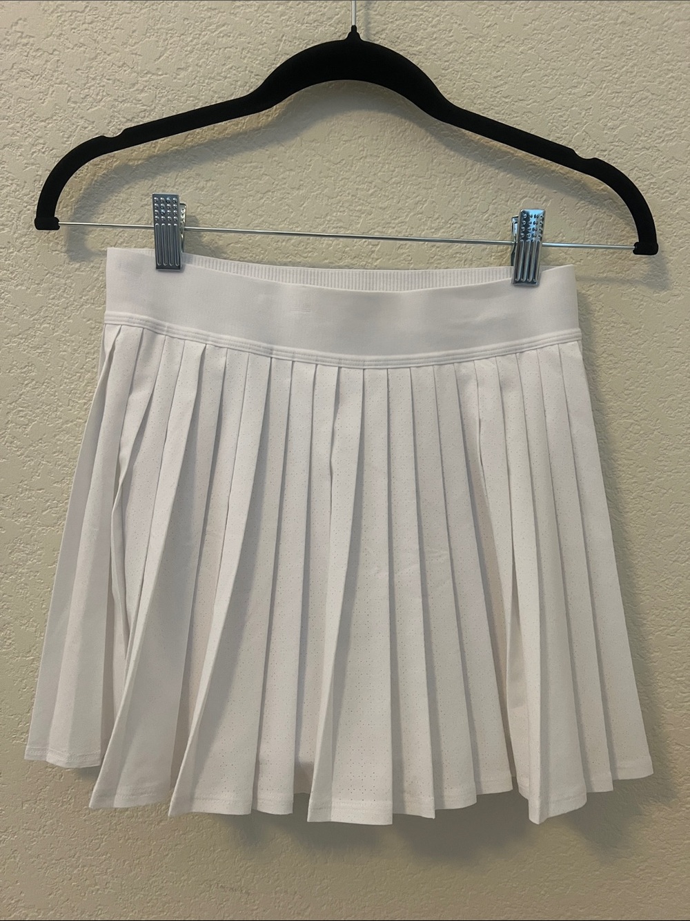 Athleta Women's White Pleated Tennis Skirt 24" Elastic Waistband, XS   NWOT